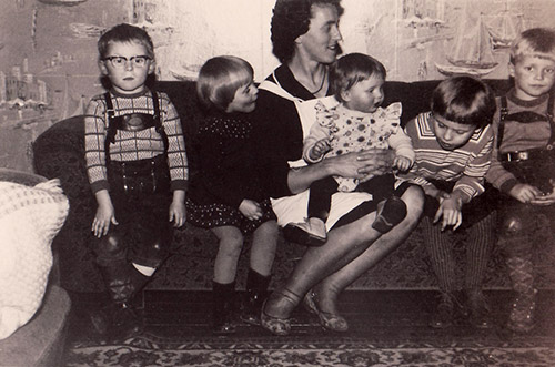 Mama & Geschwister 1963